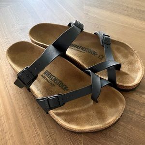 Birkenstock sandals size 38 (approximately US women 7) NEW